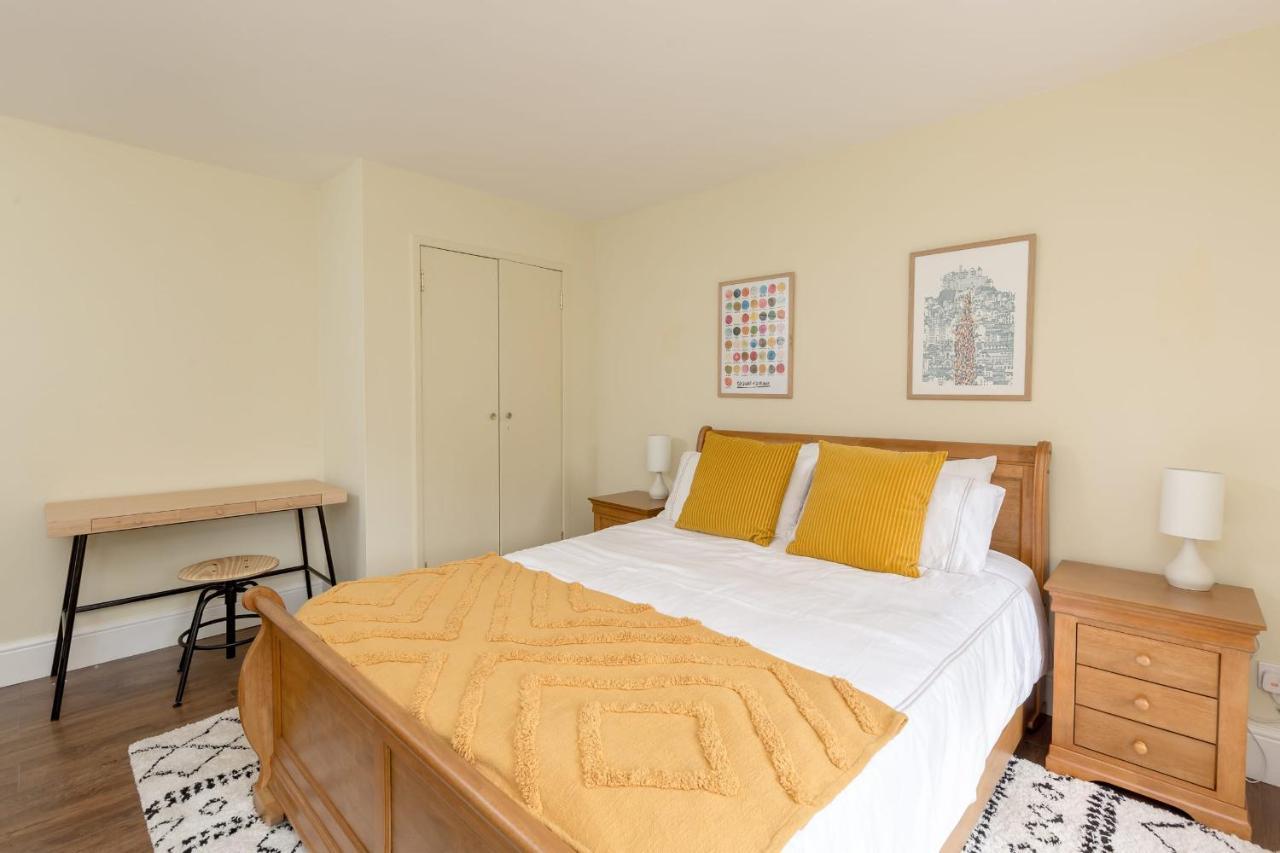 Guestready - Elegant 2Br Period Flat In Oldtown Apartamento Edimburgo Exterior foto