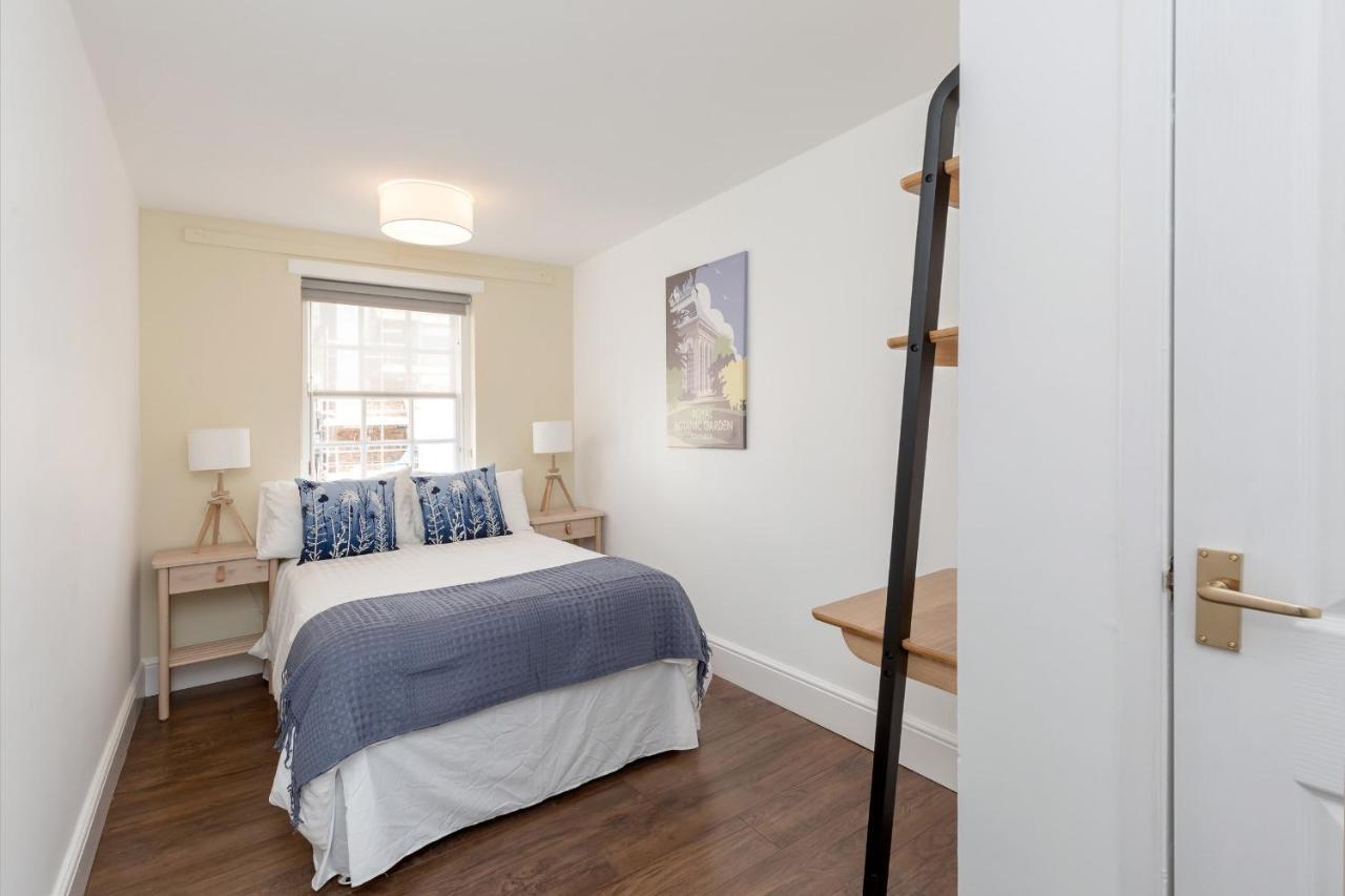 Guestready - Elegant 2Br Period Flat In Oldtown Apartamento Edimburgo Exterior foto